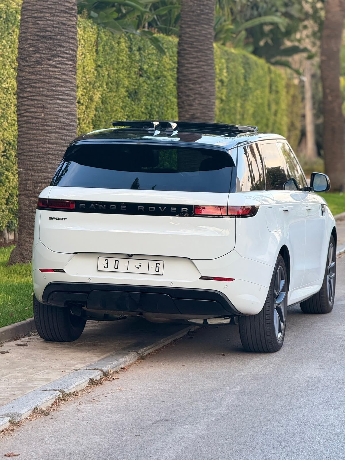 SUV rental Marrakech — Red City Chauffeur